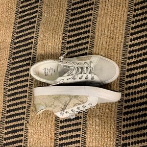 RARELY WORN vintage Havana sneakers